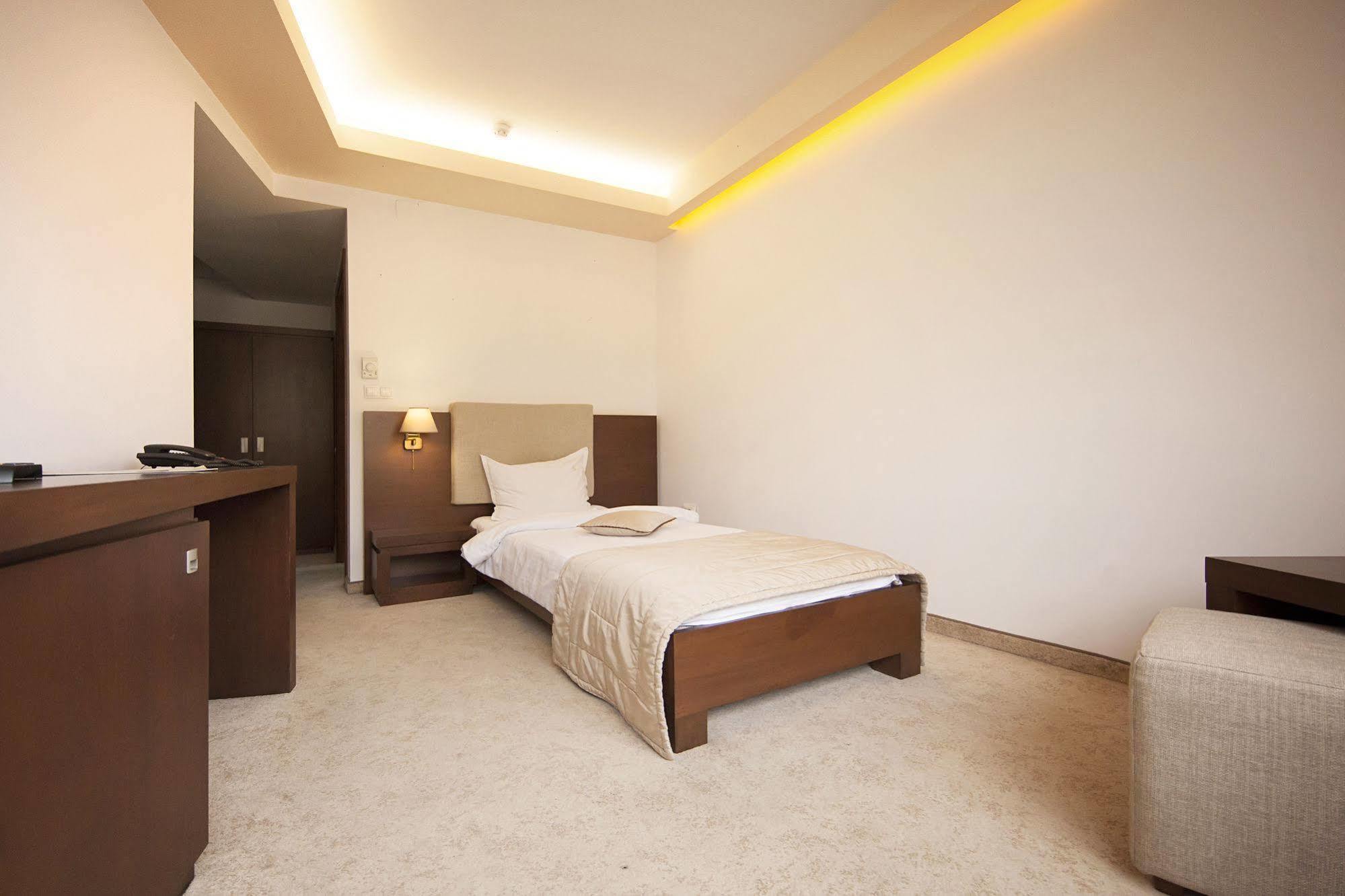 Yesterday Hotel 3*